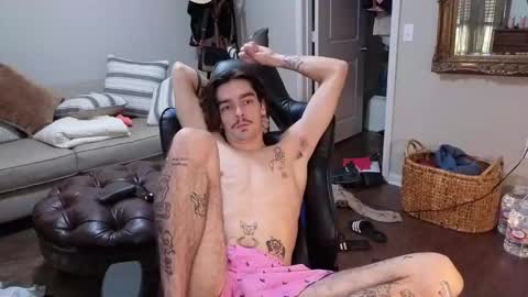 Snapshot of str8whiteboy21 chatting on 13, 9, 2025 str8whiteboy21 online show from 13, 9, 2025