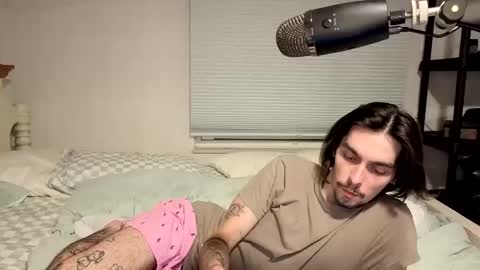 str8whiteboy21 online show from 14, 4, 2026