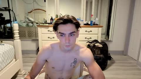Snapshot of str8whiteboy21 chatting on 11, 5, 2026 str8whiteboy21 online show from 11, 5, 2026