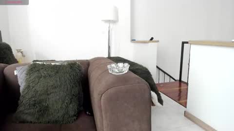 Snapshot of straight__friends chatting on 1, 2, 2026 straight__friends online show from 1, 2, 2026