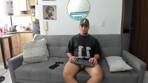 straight__friends online show from 21, 5, 2026
