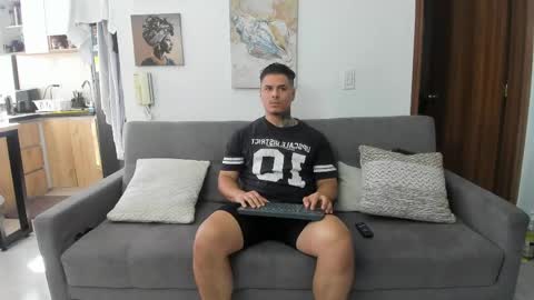 straight__friends online show from 1, 6, 2026