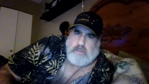 Snapshot of straightbear4you chatting on 29, 6, 2026 Straightbear4you online show from 29, 6, 2026