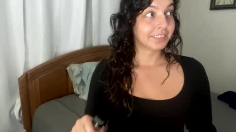 lucille beatrice luficer call me lucy online show from 29, 11, 2025