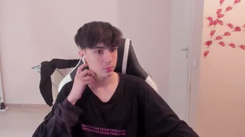 Ray online show from 5, 3, 2025