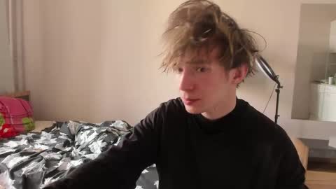 Snapshot of stralght_twinks chatting on 23, 4, 2026 Ray online show from 23, 4, 2026