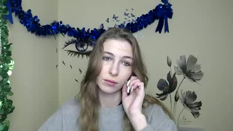 Snapshot of stranger_giirl chatting on 4, 1, 2025 Amalia online show from 4, 1, 2025