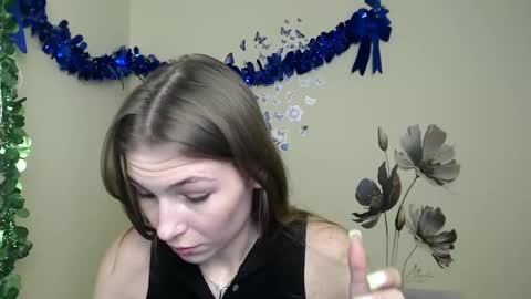 Snapshot of stranger_giirl chatting on 4, 1, 2025 Amalia online show from 4, 1, 2025