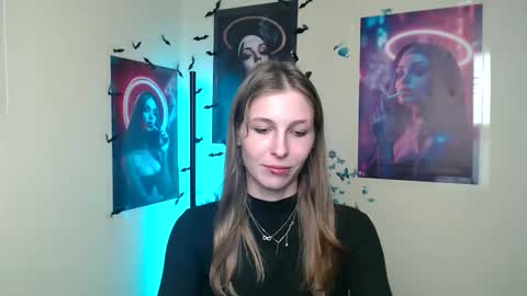 Snapshot of stranger_giirl chatting on 14, 9, 2025 Amalia online show from 14, 9, 2025