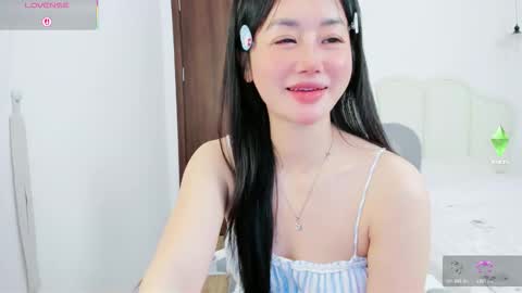 Snapshot of strawberry_loveee chatting on 13, 2, 2026 strawberry_loveee online show from 13, 2, 2026