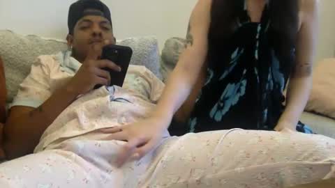 strawberrycocoa online show from 2, 10, 2025