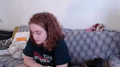 Strawberrylotsacake online show from 6, 1, 2026