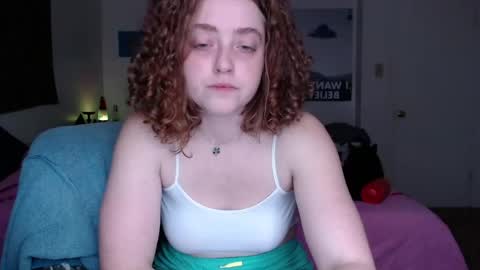 Strawberrylotsacake online show from 18, 4, 2026