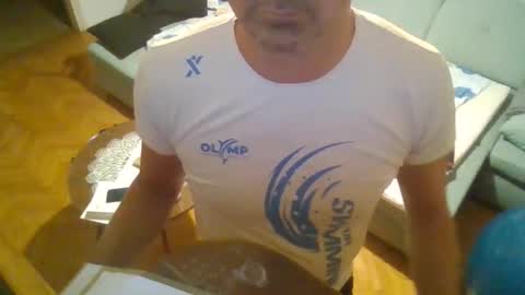 Snapshot of streaml1n3d chatting on 18, 4, 2026 streaml1n3d online show from 18, 4, 2026