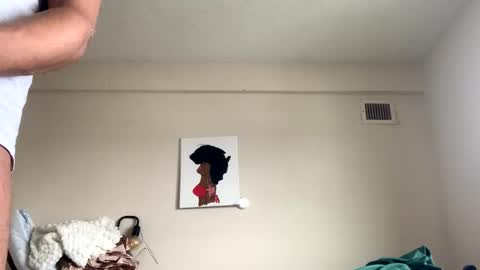 strictlysoloo online show from 12, 1, 2025