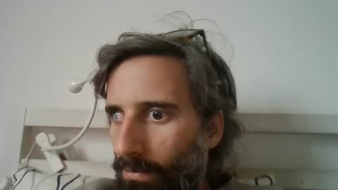 stroke1 online show from 25, 2, 2026