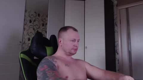 Alex online show from 4, 3, 2025