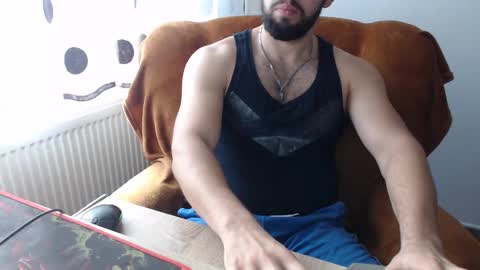 Snapshot of strongcoffee10 chatting on 4, 11, 2025 StrongCoffee online show from 4, 11, 2025