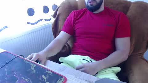 Snapshot of strongcoffee10 chatting on 6, 11, 2025 StrongCoffee online show from 6, 11, 2025