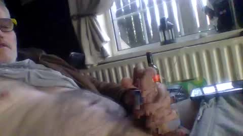 Snapshot of stud_1975 chatting on 16, 12, 2024 stud_1975 online show from 16, 12, 2024