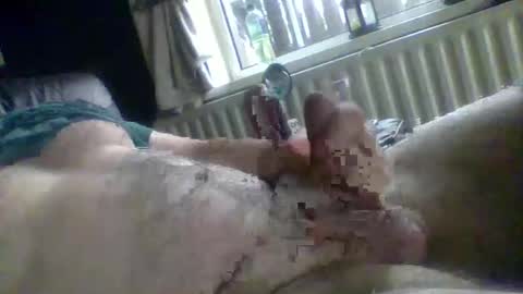 Snapshot of stud_1975 chatting on 29, 12, 2024 stud_1975 online show from 29, 12, 2024