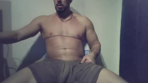 Snapshot of studdotcom chatting on 31, 1, 2025 Ero online show from 31, 1, 2025