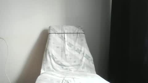 Snapshot of studdotcom chatting on 11, 3, 2025 Ero online show from 11, 3, 2025