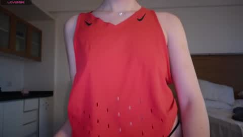 Sofa online show from 25, 3, 2026