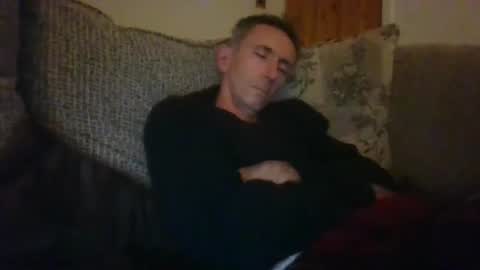 stuuuey73 online show from 28, 10, 2025