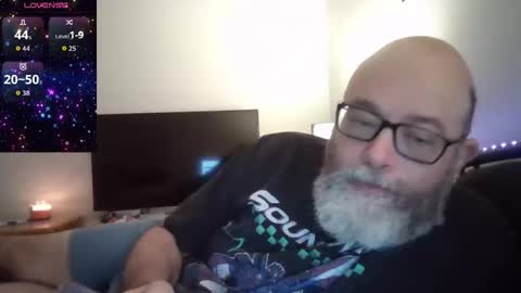 Stylesback online show from 6, 11, 2025