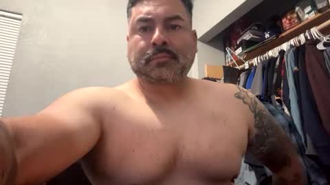 Snapshot of suavecito67 chatting on 25, 3, 2026 suavecito67 online show from 25, 3, 2026