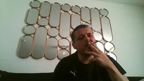 Snapshot of sub3100 chatting on 26, 4, 2026 420Fun online show from 26, 4, 2026