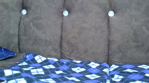 Snapshot of submissive_slut001 chatting on 10, 1, 2025 submissive_slut001 online show from 10, 1, 2025