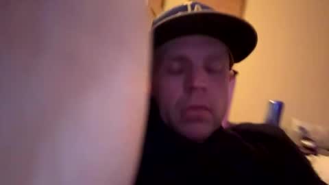 submissivebrett381 online show from 26, 3, 2026