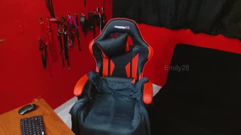 submissiveemily online show from 2, 7, 2026