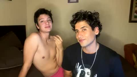 Snapshot of subreedable chatting on 4, 1, 2025 subreedable online show from 4, 1, 2025