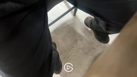 Snapshot of suck_me22 chatting on 5, 1, 2025 suck_me22 online show from 5, 1, 2025