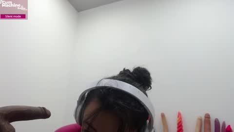 Snapshot of sucker_drool chatting on 1, 2, 2026 Sucky online show from 1, 2, 2026