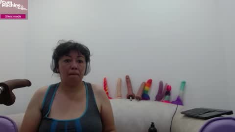 Snapshot of sucker_drool chatting on 23, 2, 2026 Sucky online show from 23, 2, 2026