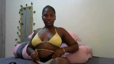 Snapshot of sucker_queen chatting on 9, 12, 2024 Beverly online show from 9, 12, 2024