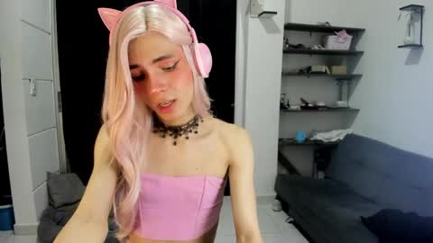 Snapshot of sue_krous chatting on 1, 4, 2026 sue online show from 1, 4, 2026