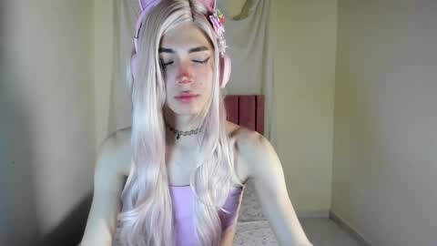 Snapshot of sue_krous chatting on 30, 4, 2026 sue online show from 30, 4, 2026