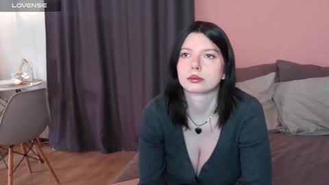 Snapshot of sugar_tomato chatting on 28, 10, 2025 Maria online show from 28, 10, 2025