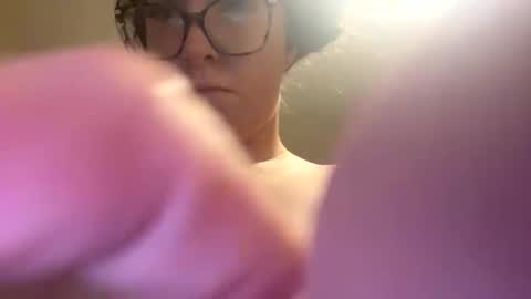 Snapshot of sugarbaby2625 chatting on 22, 10, 2025 sugarbaby2625 online show from 22, 10, 2025