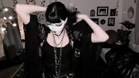 Snapshot of sugarmiette chatting on 14, 6, 2026 Ella online show from 14, 6, 2026