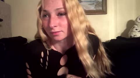 sugarrushxoxo online show from 9, 3, 2026