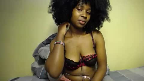 sugarsmile3 online show from 23, 3, 2026