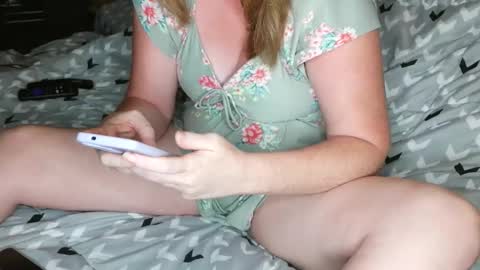 Snapshot of sugartits20027 chatting on 10, 6, 2026 Sugar Tits online show from 10, 6, 2026