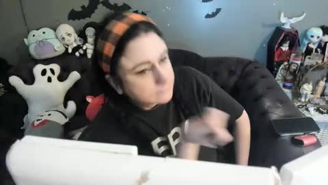 Sugary online show from 3, 12, 2025