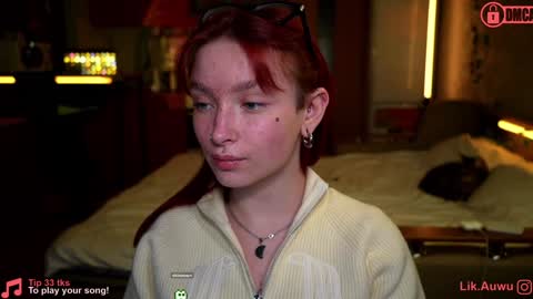 Snapshot of suk_ki chatting on 12, 12, 2024 Lika ginger Jessy blond online show from 12, 12, 2024